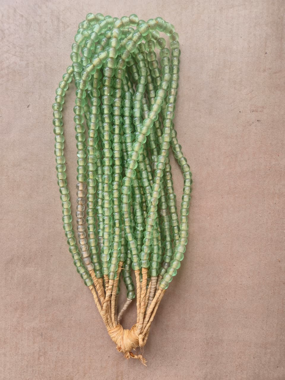 GLASS BEAD (GHANA) XS PKT VASELINE