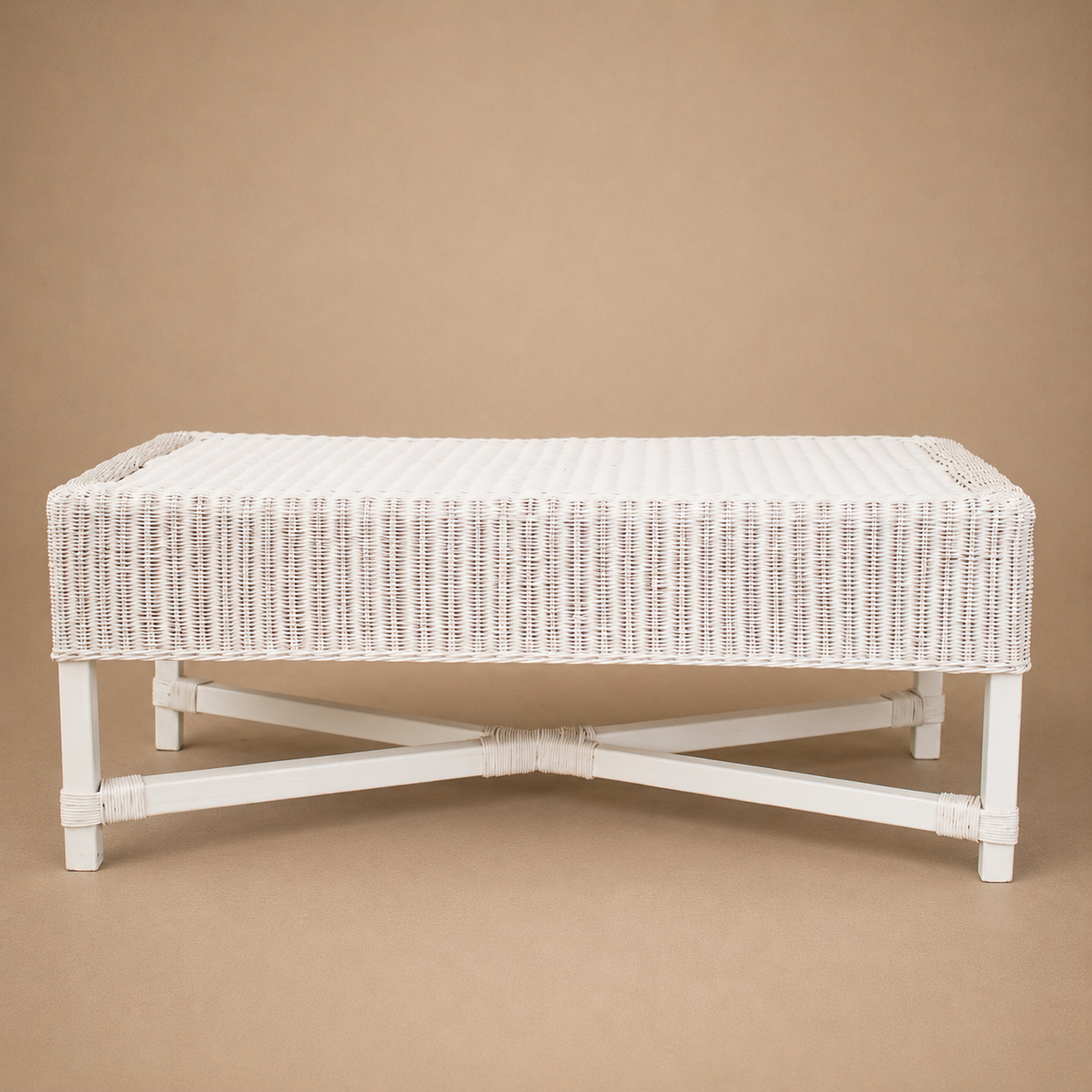 MALAWIAN RECTANGLE TABLE (MALAWI) WHITE