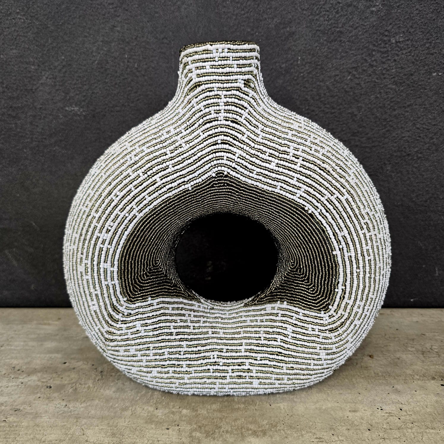 DONUT VASE (SOUTH AFRICA) BEADED LRG BOXED