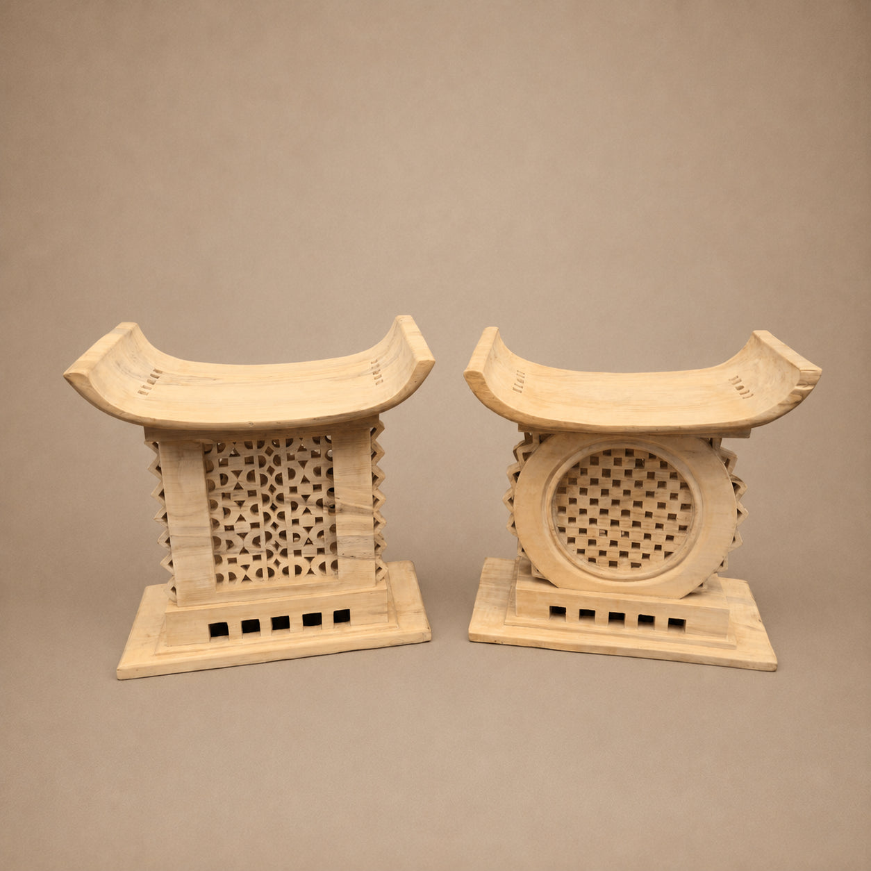 ASANTI STOOL (GHANA) XL 75L 38W 60H