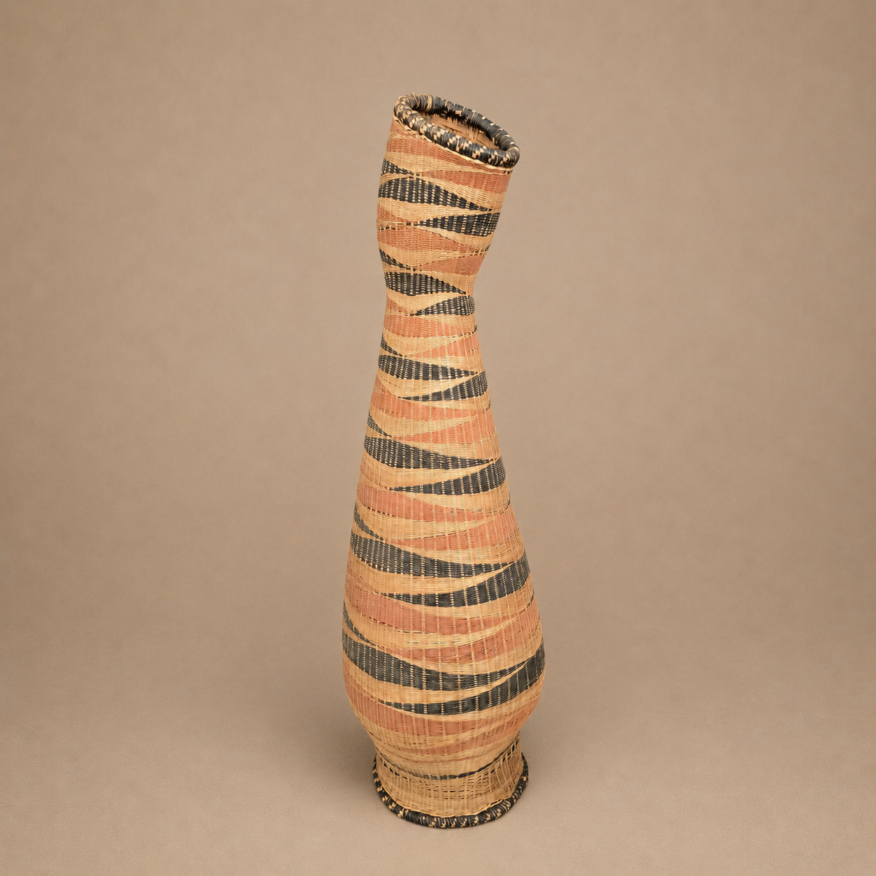 TUTSI VESSEL BASKET (RWANDA) 40-60H