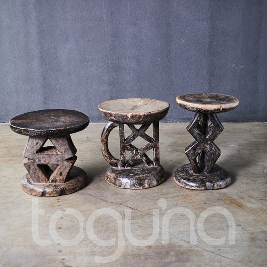TONGA STOOL (ZIMBABWE) 24W 27H