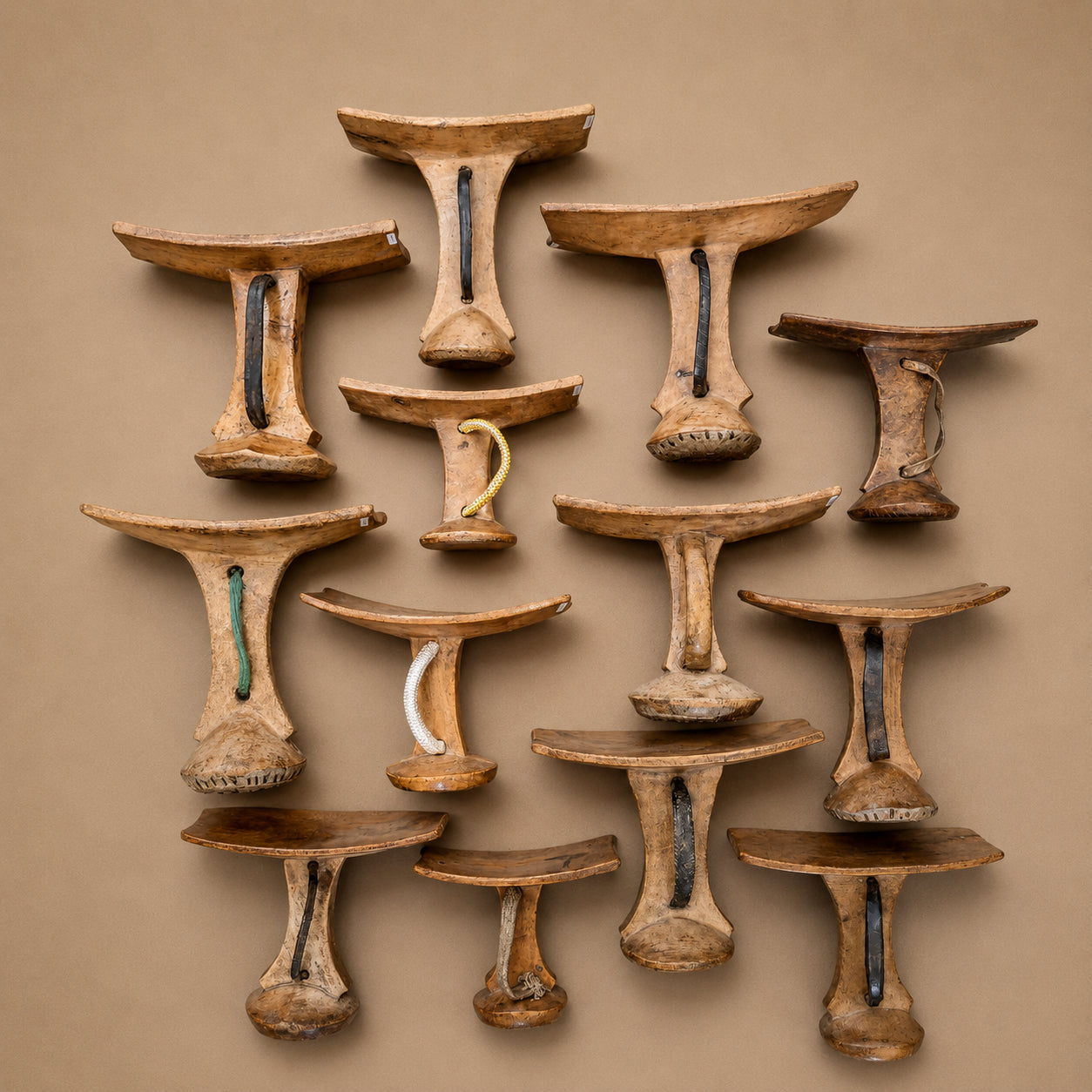 HEADREST (KENYA) 23W 14H