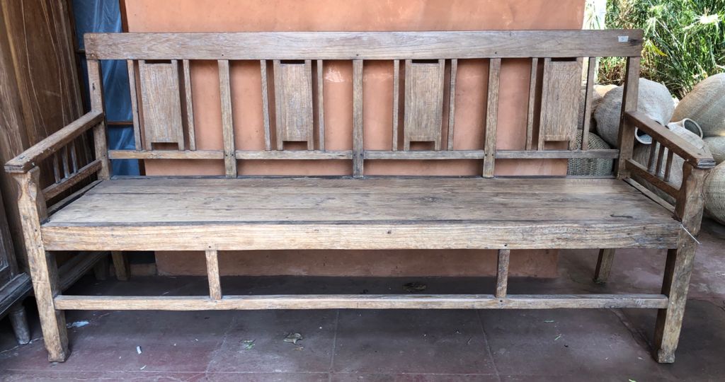 BALINESE BENCH (INDONESIA) 116L 54W 90H