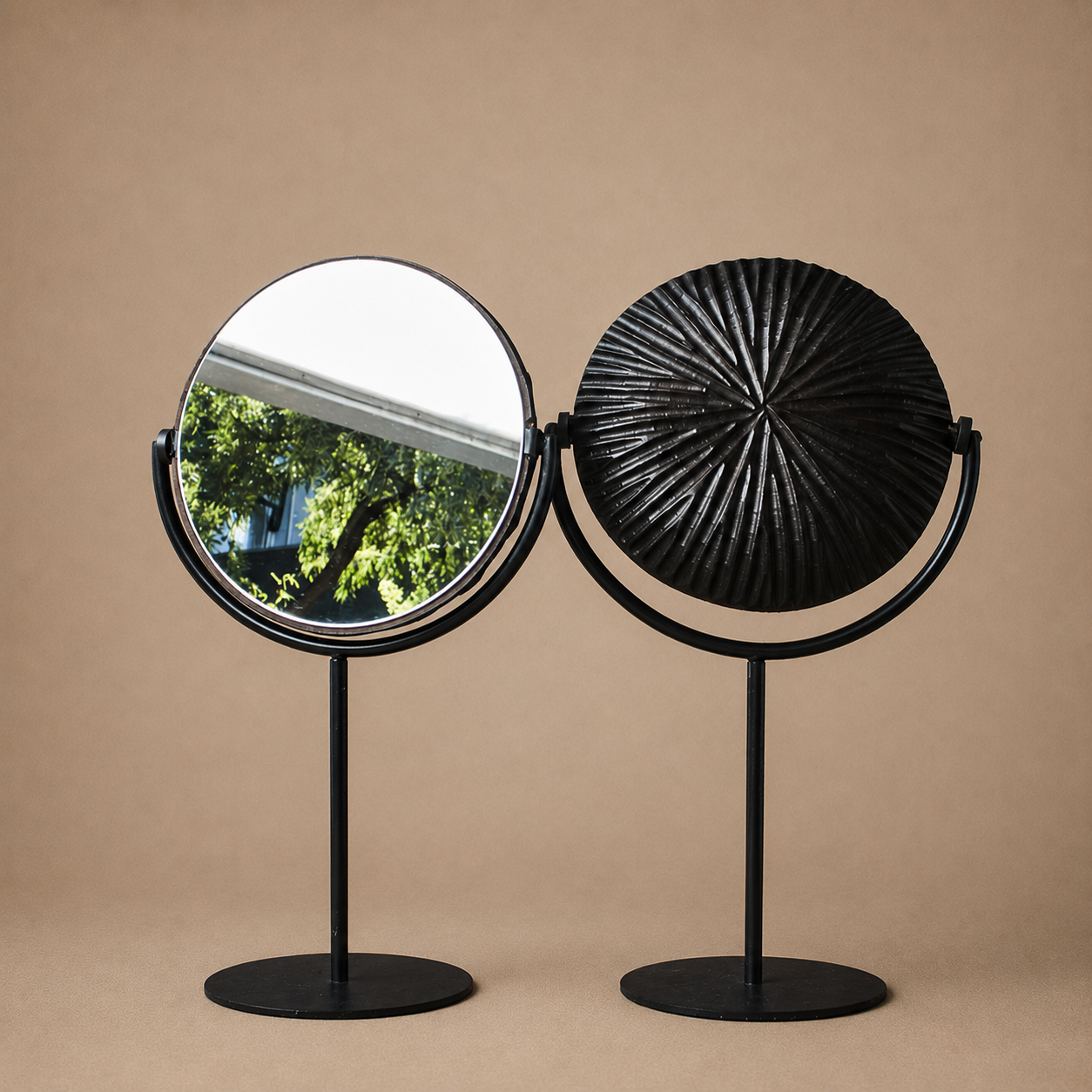 DECORATIVE SHIELD (CAMEROON) 30D MIRROR