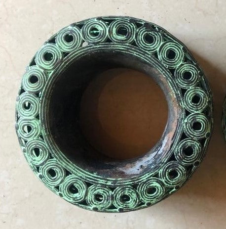 BENIN BANGLE (BENIN/NIGERIA) LRG DONUT 16D