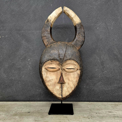 KWELE MASK (REPUBLIC OF CONGO) 25H