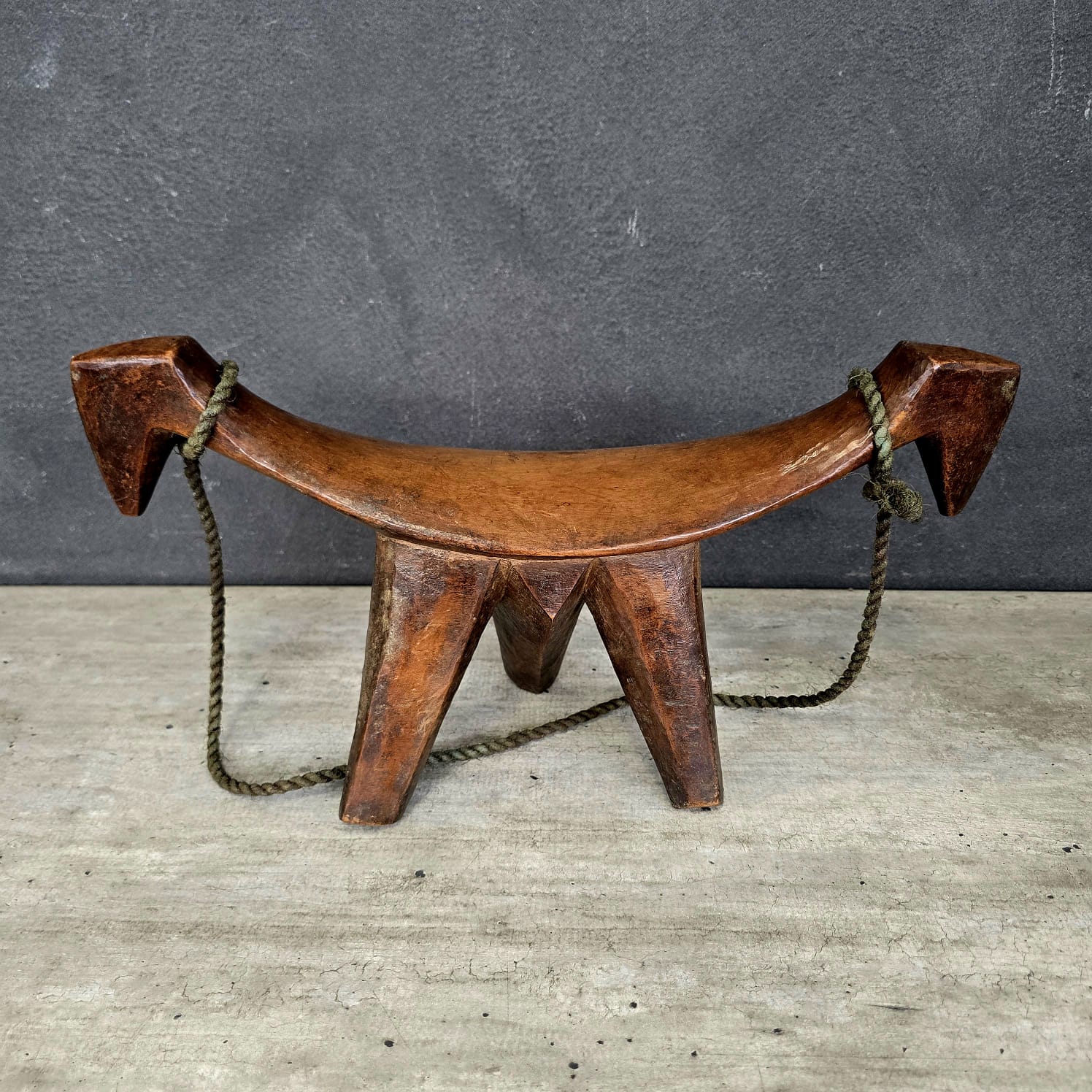 DINKA HEADREST (SUDAN) SP