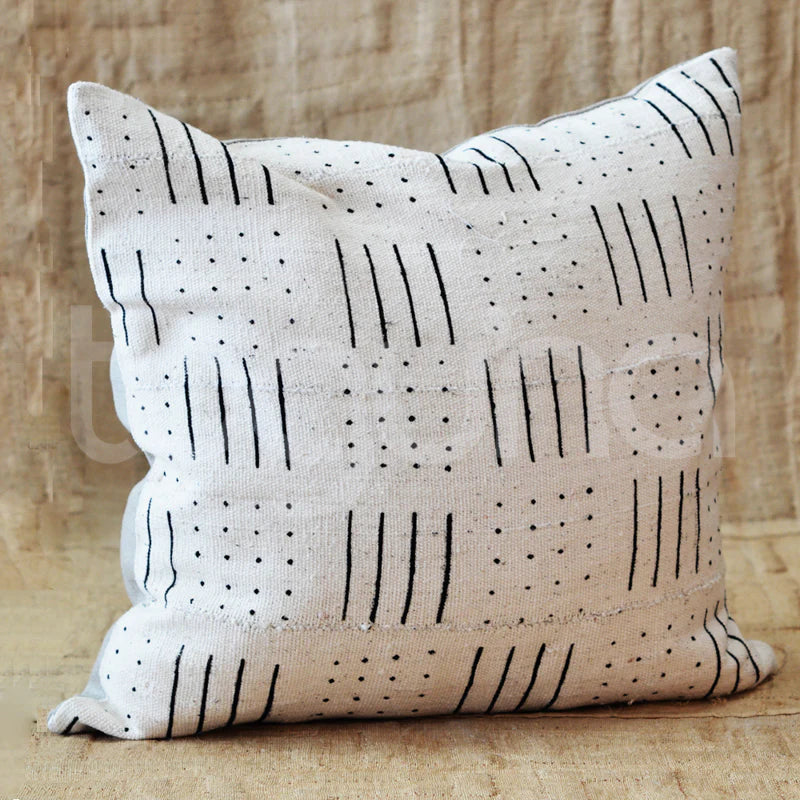MUD CLOTH CUSHION (MALI) 50L 50W WHT